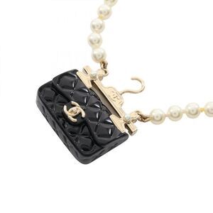 Pre Loved chanel Women black | black Necklaces